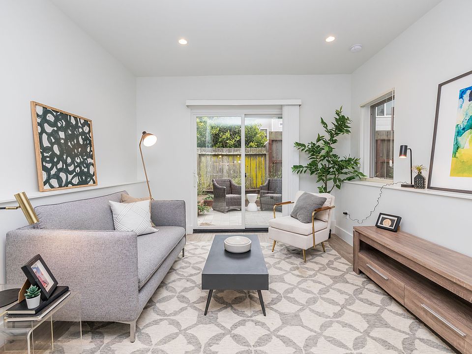 1st image of 337 10th Ave #15