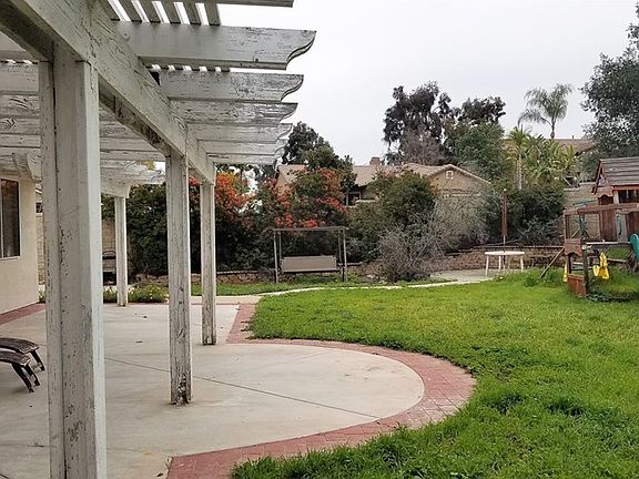 4th image of 446 Donatello Dr
