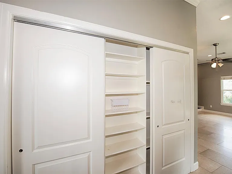 238 Debbie Ln — Photo 15