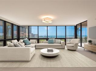 4751 Gulf Shore Blvd N APT 408, Naples, FL 34103