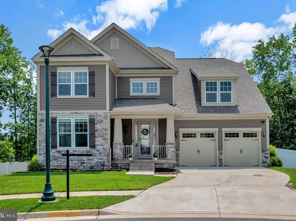 552 Gladiola Way, Stafford, VA 22554