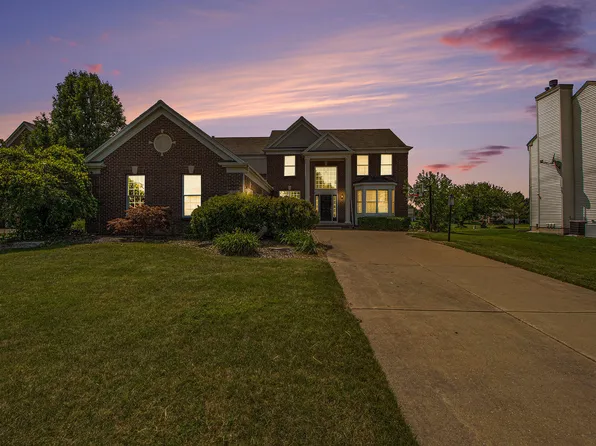 7155 Crystal View Dr SE, Caledonia, MI 49316