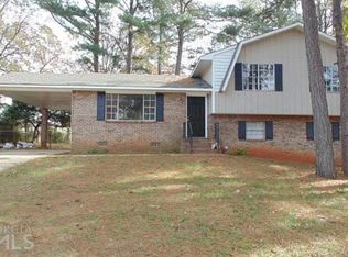 6686 Bedford Rd, Rex, GA 30273
