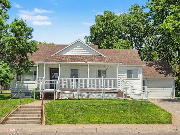 1402 5th St, Chappell, NE 69129