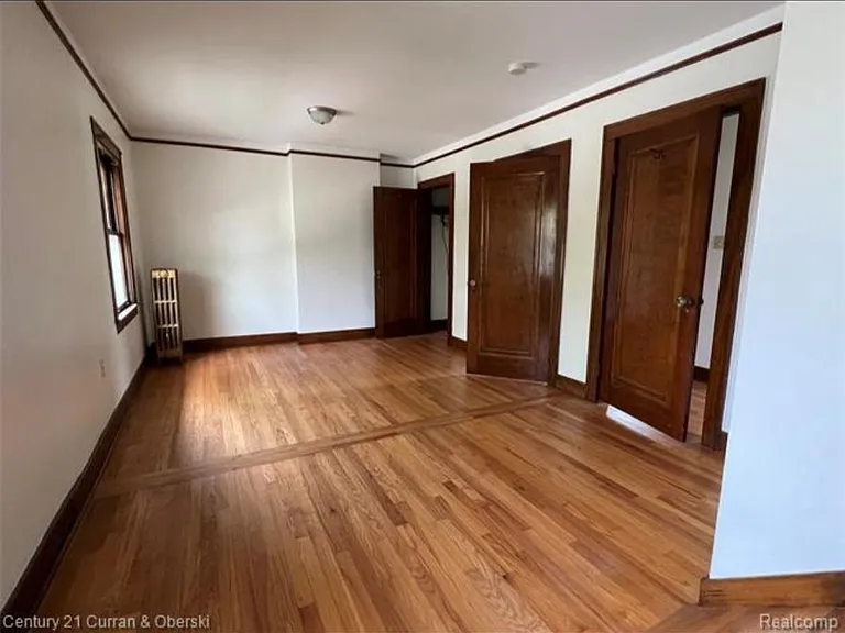 21507 Edna St — Photo 6