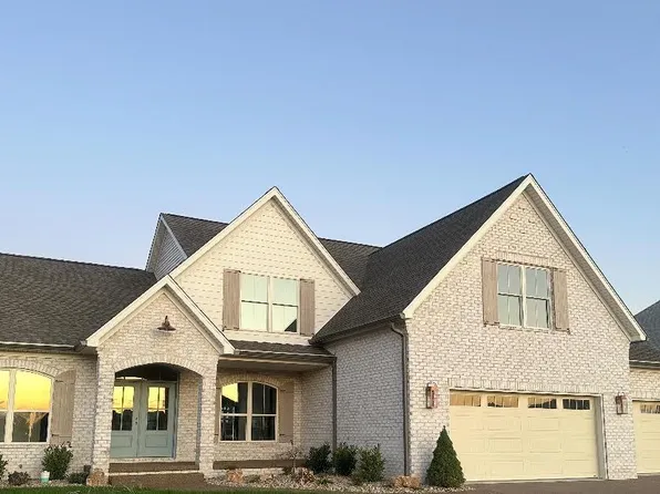 9010 Seton Ct, Evansville, IN 47725