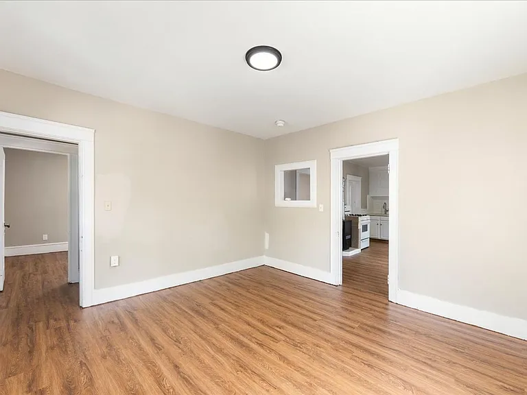 425 Wood Ave #427 — Photo 14