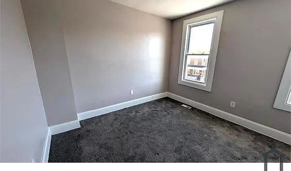 4 bed, 1164 sqft, $2,995 — Photo 4