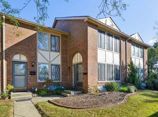 3300 Valley Ln S, Columbus, OH 43231