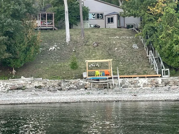 23 Kessel Park, Keeseville, NY 12944