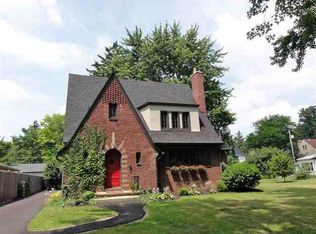 909 W Warwick Rd, Muncie, IN 47304