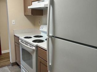 Woodmere Place, Vernon, CT 06066