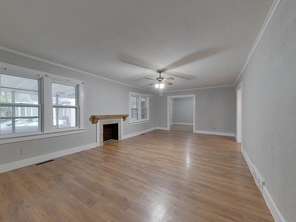 2nd image of 705 S Pershing Ave
