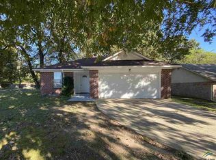 1416 N Ellis Ave, Mount Pleasant, TX 75455