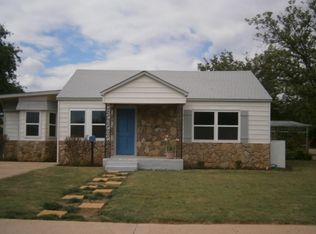 807 E Buckley St, Brownfield, TX 79316