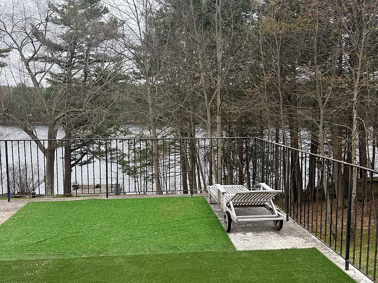 4 Omega Way — Photo 26