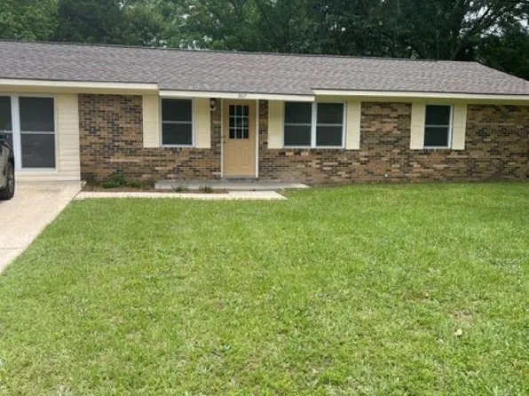 307 Patterson Dr, Opp, AL 36467