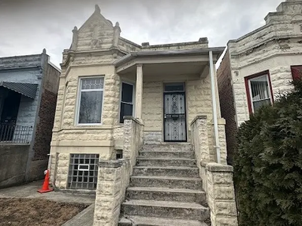 4027 W Cullerton St, Chicago, IL 60623