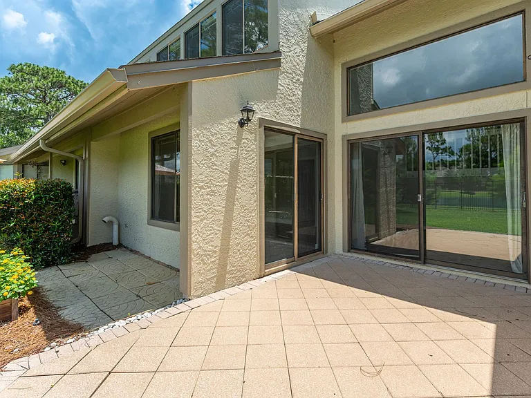 1219 Oakmont Dr — Photo 46
