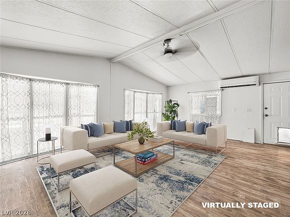 2nd image of 3044 Gavilan Ln