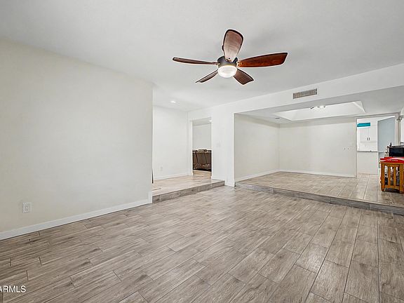 5th image of 6231 W RIVIERA Drive