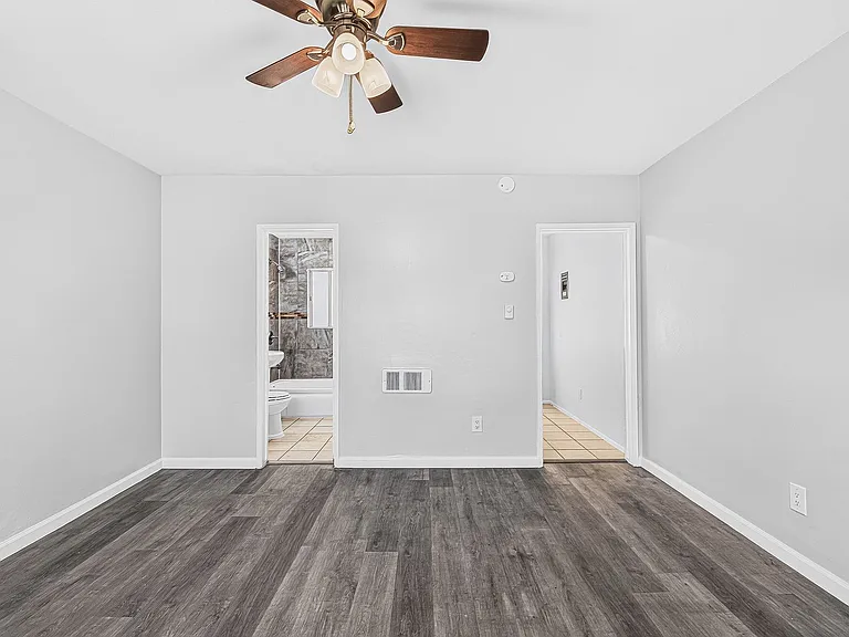 904 Atlantic Ave — Photo 14