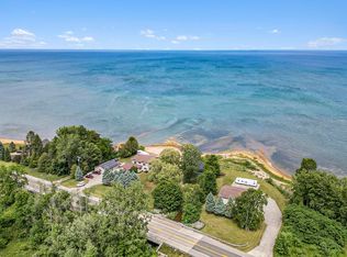 4145 S Lakeshore Rd, Harbor Beach, MI 48441