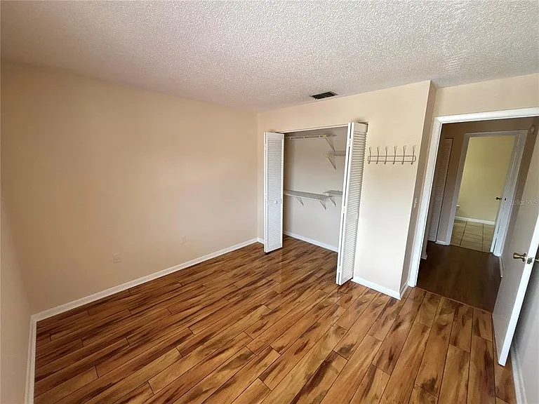 5169 Vineland Rd #B208 — Photo 15