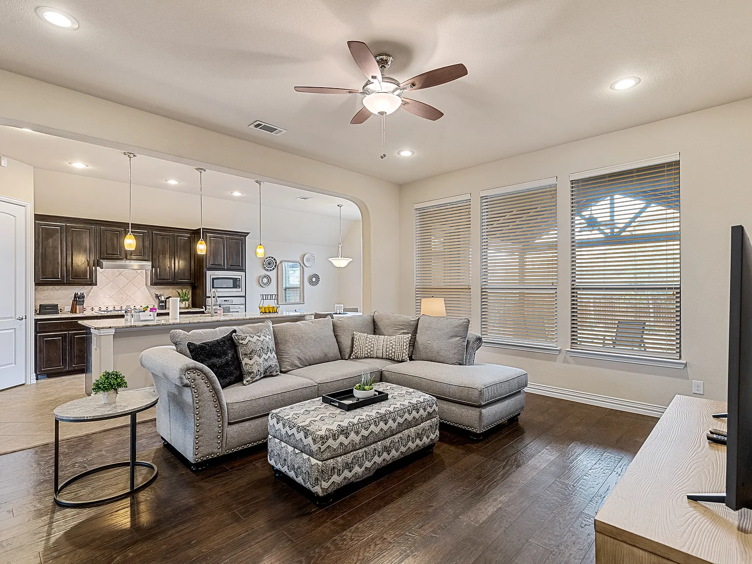 4 bed, 2241 sqft, $7,549 — Photo 1