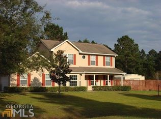 14 Canterbury Way, Waverly, GA 31565