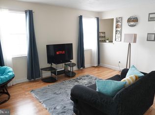 627 Spruce St, Collingdale, PA 19023