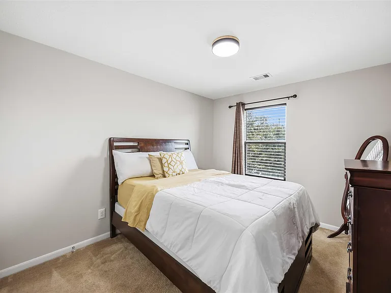 18933 Porchlight Ct — Photo 12