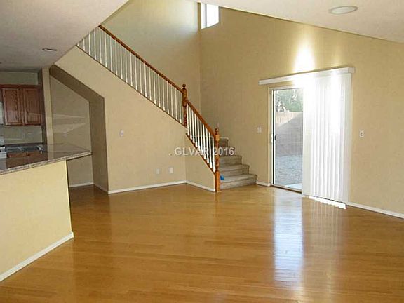 3rd image of 1124 Autumn Dove Ct