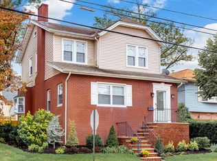 222 10th St, Wood Ridge, NJ 07075