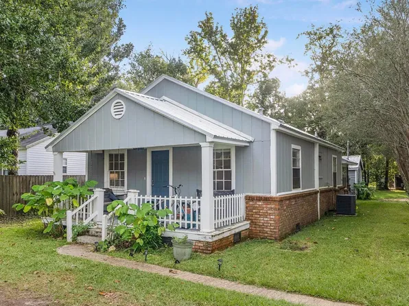 405 N Pine St, Foley, AL 36535