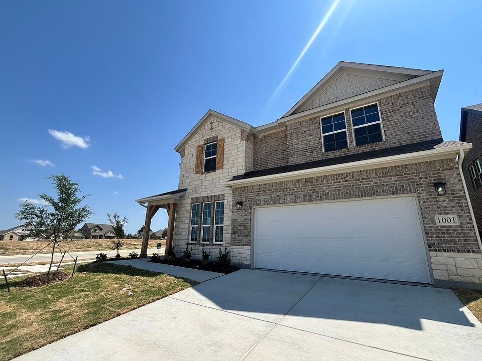 1st image of 1001 Pecan Tree Ln