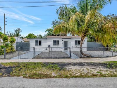 1901 NW 86th Ter, Miami, FL, 33147
