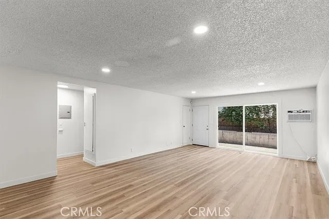 1002 Lombard Dr — Photo 12