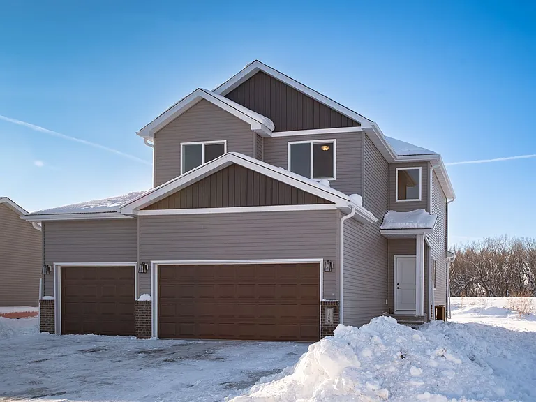 1360 Goldenwood Dr NW — Photo 74
