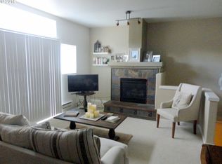 14830 SW Sandhill Loop UNIT 203, Beaverton, OR 97007