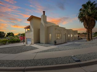 726 Homestead Cir, Las Cruces, NM 88011