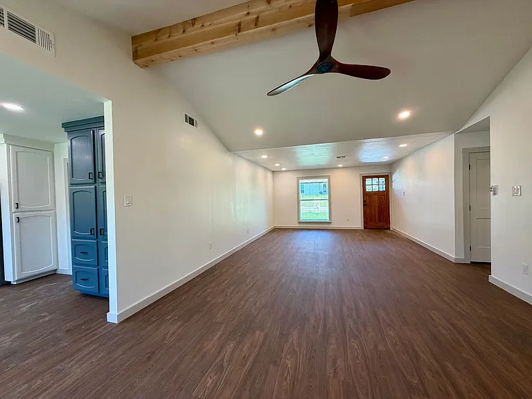 10801 Rick Dr — Photo 7