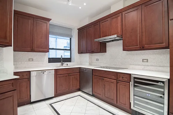 Rented by WAM Partners - William Moses Co. | media 2