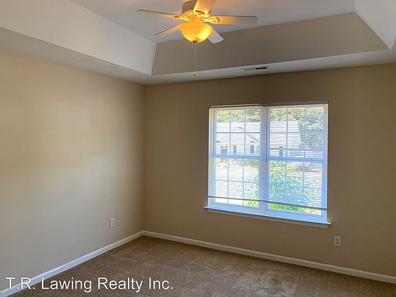 5th image of 5428 Windy Valley Dr