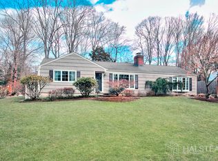 14 Sue Ter, Westport, CT 06880
