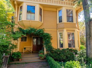 12 Humboldt St #3, Cambridge, MA 02140
