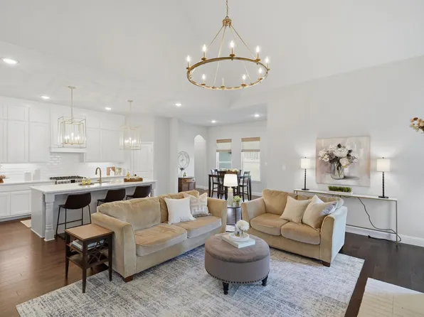 540 Point Vista Dr, Aledo, TX 76008