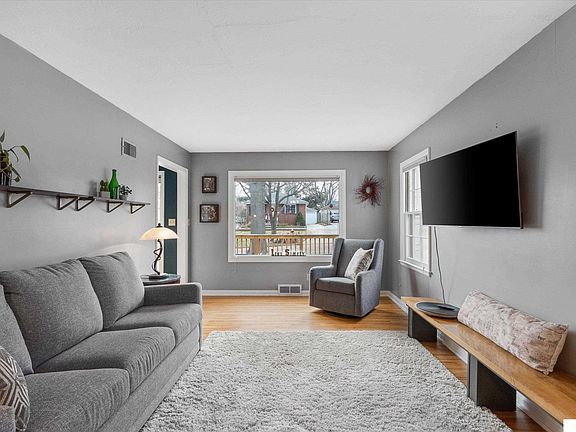 4th image of 1630 Dakota Cir