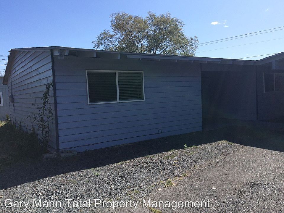1st image of 217 Carswell Dr