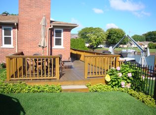 29459 N Seaway Ct, Harrison Township, MI 48045